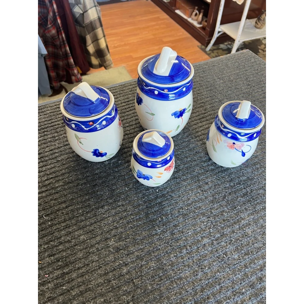 Tabletops Gallery Floral Dots Hand Painted 4 Pc Canister Set Ceramic GUC